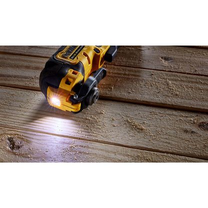 Dewalt 12V Akku-Multi-Tool DCS353D2 (oszillierendes Werkzeug, bürstenlos, mit Multifit-Adapter, AirLock-Staubabsaugung, LED-Leuchte, inkl. 29-teiliges Zubehör-Set, 2 Akkus, Ladegerät & TSTAK-Box II)